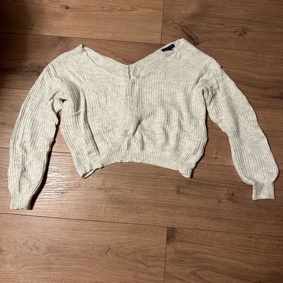 Dynamite Off-Shoulder Long Sleeve - Picture 1 of 4